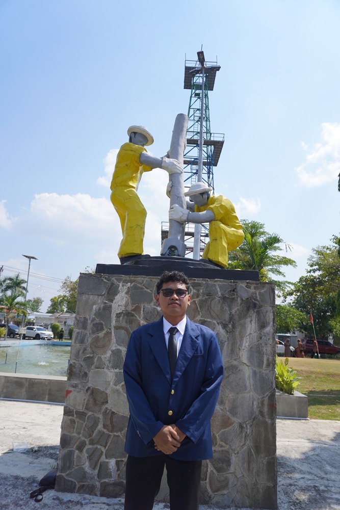 Graduating with an Diploma 3 Degree from PEM Akamigas, This is the Ambitions of a Former Parking Attendant from Jenu Sub District, Tuban Regency